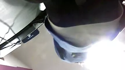 Дестін Крю Крю трахкає в лісі на український секс відео першому побаченні.